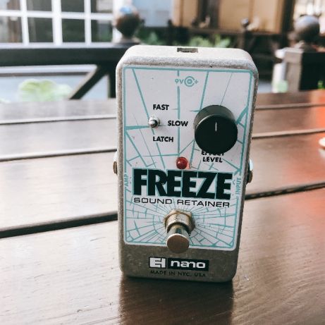 651036838_1_644x461_electro-harmonix-ehx-freeze-kiev_rev004.jpg