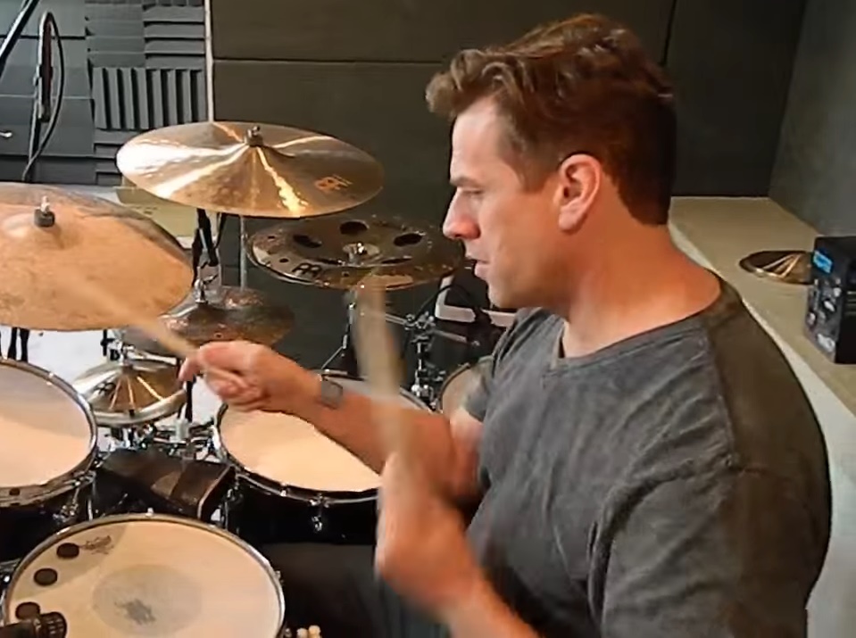TL video 2 - 2015 - Tour of Thomas Lang's drum kit 2015 PART 1