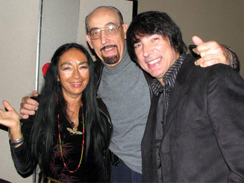 Alessandra Belloni, Walfredo Reyes Sr. и Walfredo Reyes Jr.
