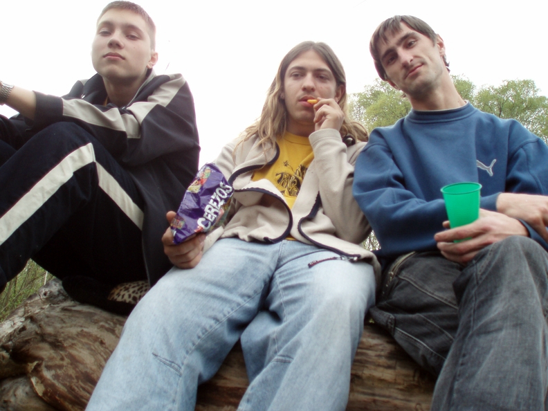 3 совсем неубитых человека