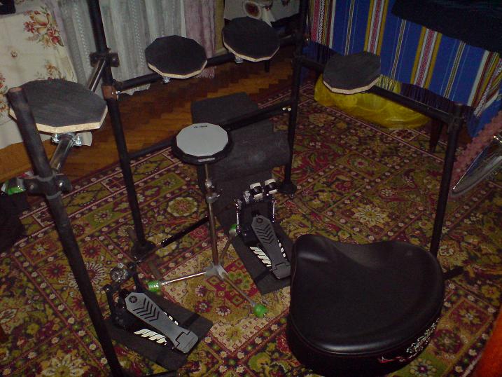 Pads01.JPG
