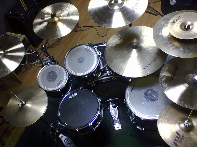 drumset2.jpg