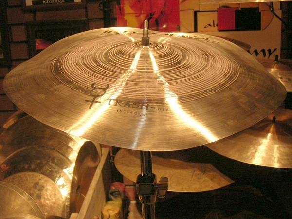 istanbul Agop Trash.jpg