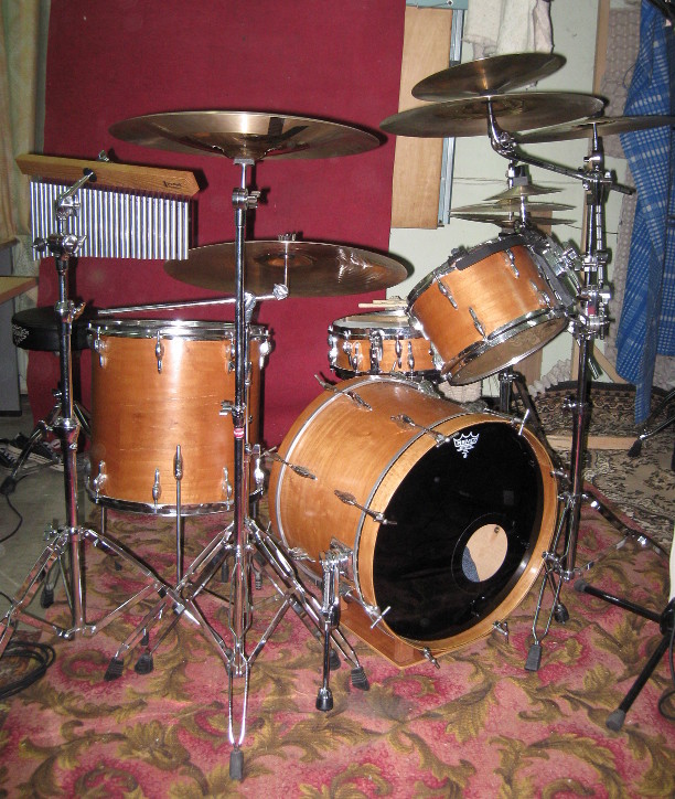 drums_sm.JPG