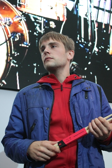 Второе место на фестивале  барабанщиков &quot;Pacific Drum Battle-2013 <br />Влад Кисель