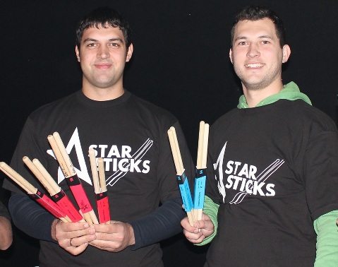 Основатели компании «StarSticks» ,  два брата : Александр Селезнёв и Артём Селезнёв