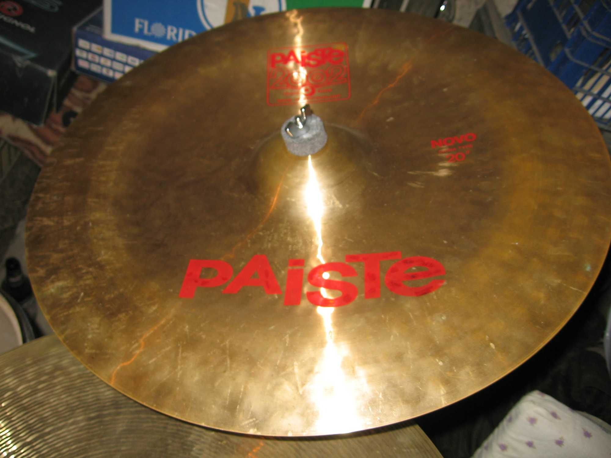 Paiste_Novo_china_z_serii_2002.jpg