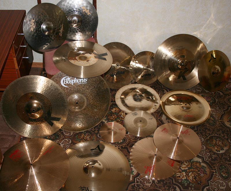 умещается в 4 кейсах.