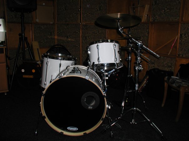 x_897c1217.jpg
